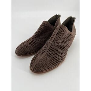 Vince Camuto Paleta Ankle Boot Sz 9M Perforated Brown Leather Low Heel Bootie